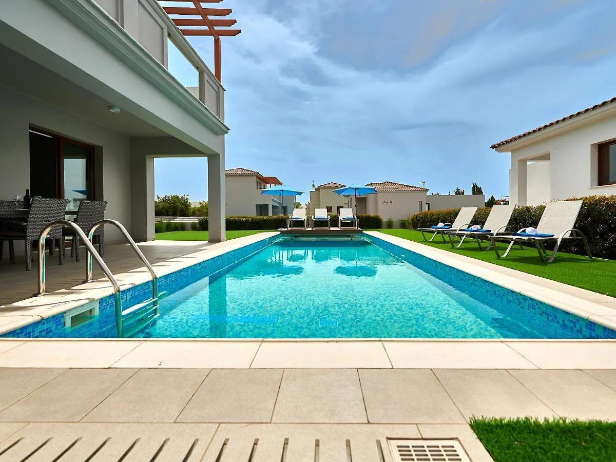 Angie Luxury Beach Villas Ayia Napa