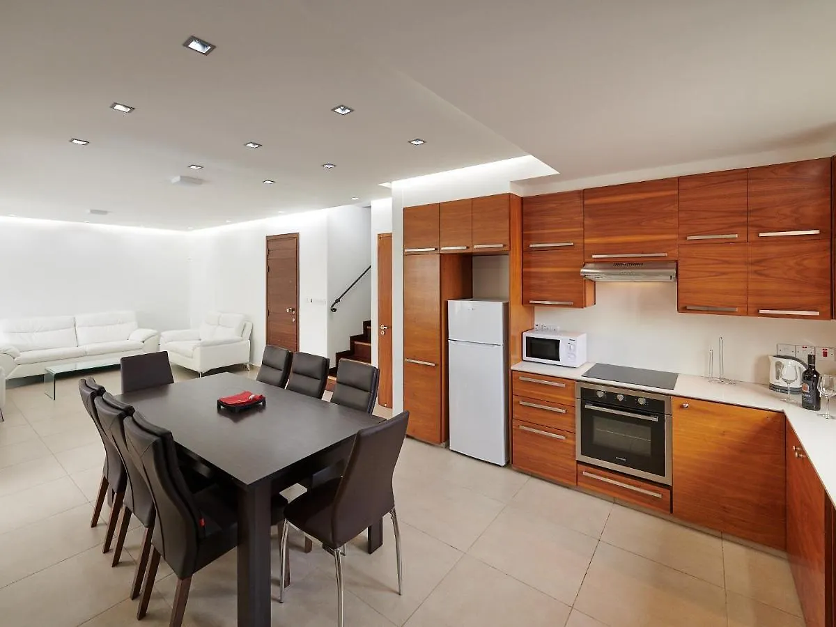 Angie Luxury Beach Villas Ayia Napa
